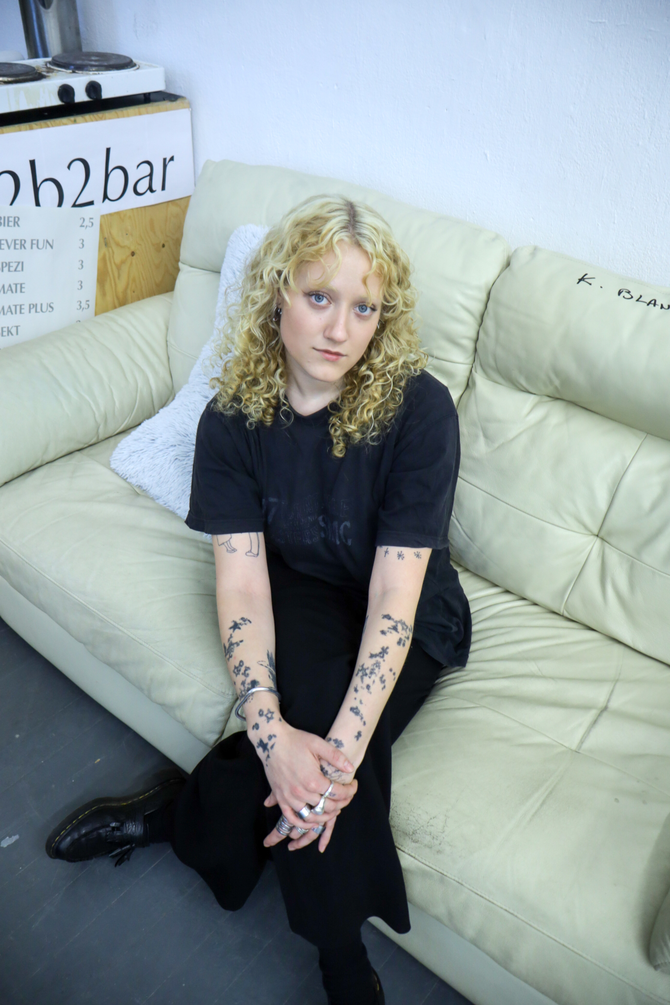 Studio Portrait, 2024, by @lueaux